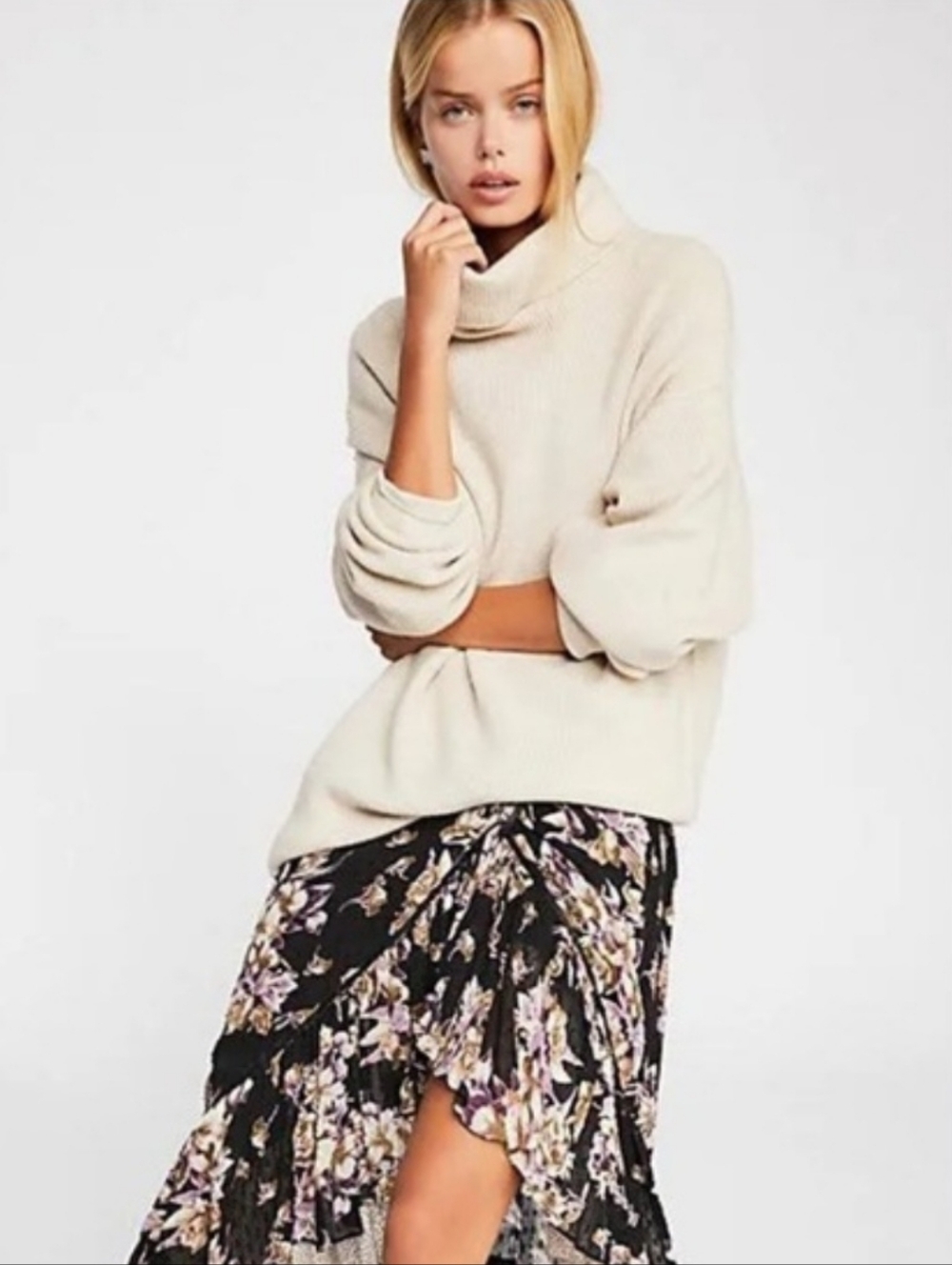 Free People Softly Structured Oatmeal  Cream Oversized Turtleneck Sweater Large